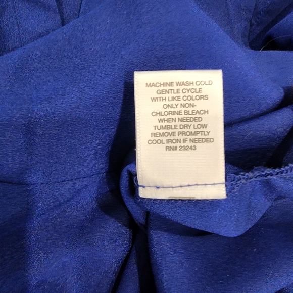 New York & Company size Small blue blouse - Picture 5 of 6